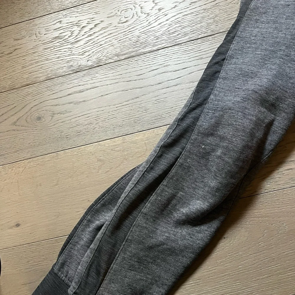 Lululemon Athletica Grey Scuba High-Rise Jogger Full Length - Picture 4 of 4